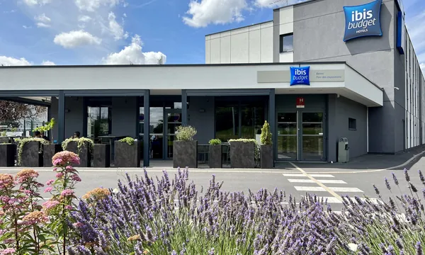 ibis Reims Centre, hôtel 3 étoiles place Drouet d'Erlon