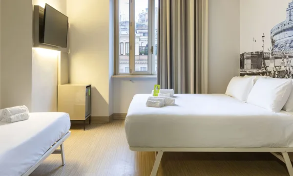 Chambre triple du B&B Hotel Roma Trastevere, viale di Trastevere, Rome