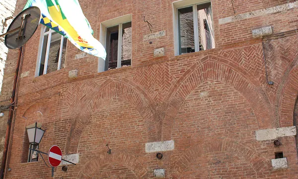 Palazzetto Rosso, Sienne