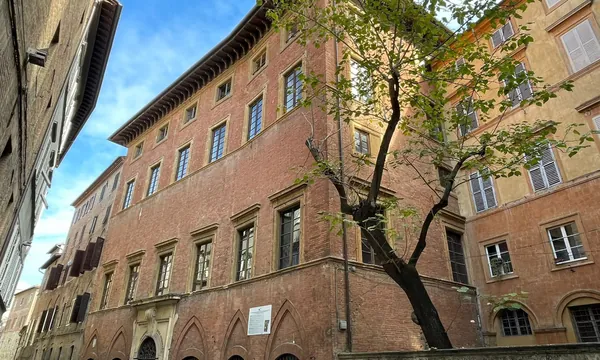 Palazzo Patrizi Suites & Spa, Sienne