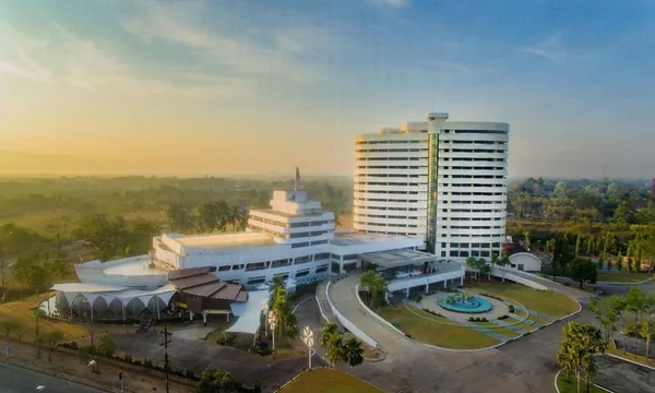 Rua Rasada Hotel, Trang