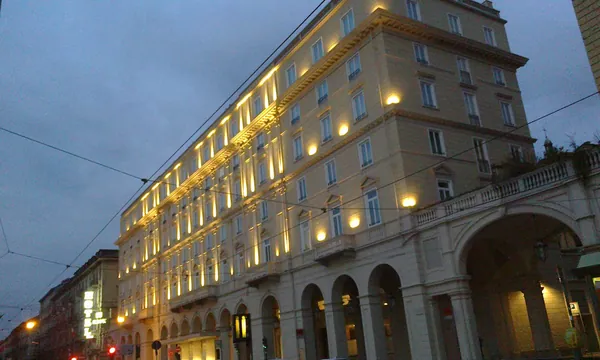 Turin Palace Hotel, face à la gare de Porta Nuova