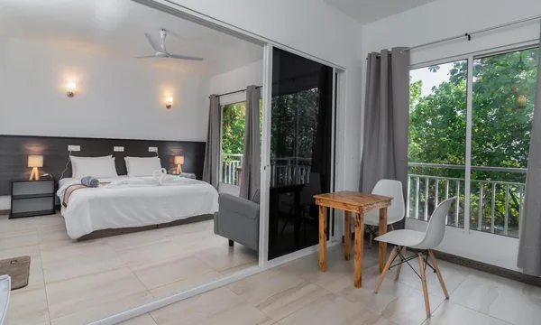 Island Home Inn Ukulhas guesthouse jardin