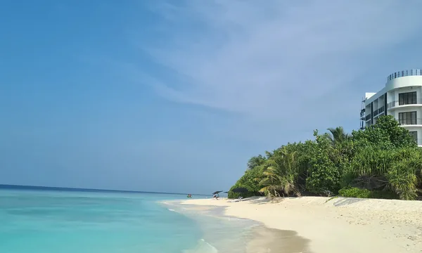 Ranthari Hotel Spa Ukulhas piscine exterieure