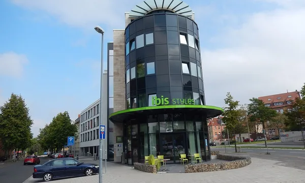 ibis Styles Valencia Centro, hôtel 3 étoiles design