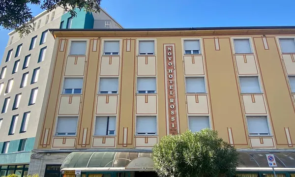 Novo Hotel Rossi Vérone, près de la gare Porta Nuova