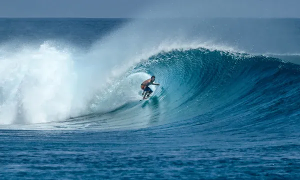 Thulusdhoo ile du surf Cokes